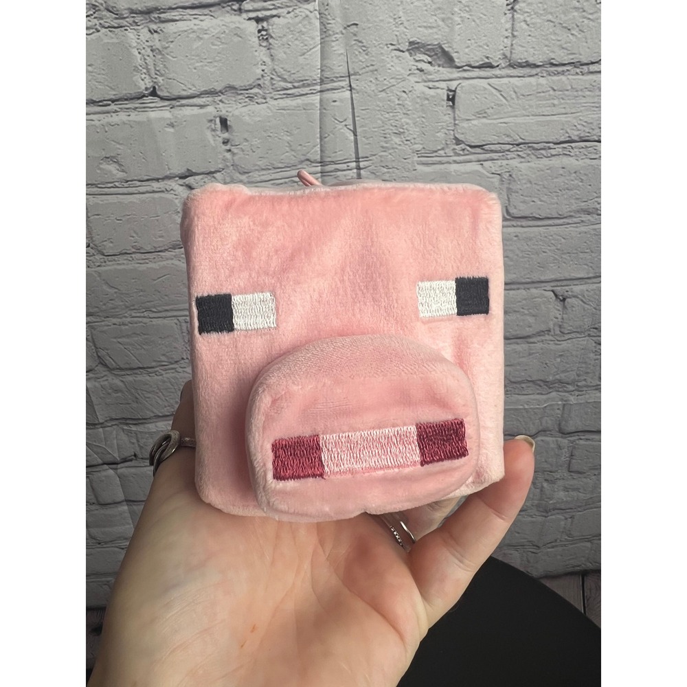 Minecraft Pixelated Pig Cube Plush Toy Hallmark Pink Toy 2019 Mojang Embroidered